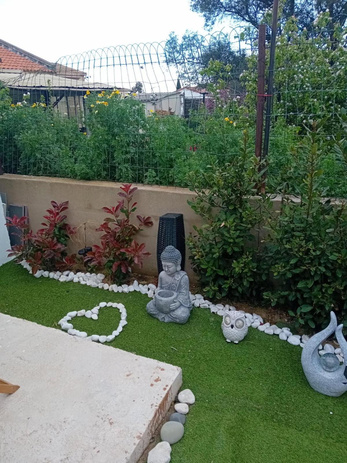 מרטיג Gites Chez Stephanie Au Calme מראה חיצוני תמונה